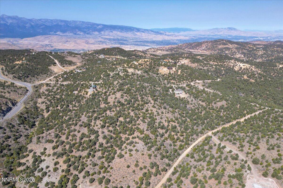 4760 Livery Road Reno, NV 89521 - Photo 9 of 41 a view of a city with mountain