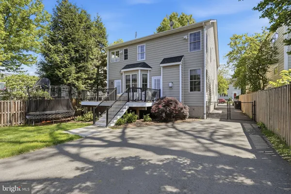 $9,000 | 6235 22nd Street North, Arlington, VA 22205