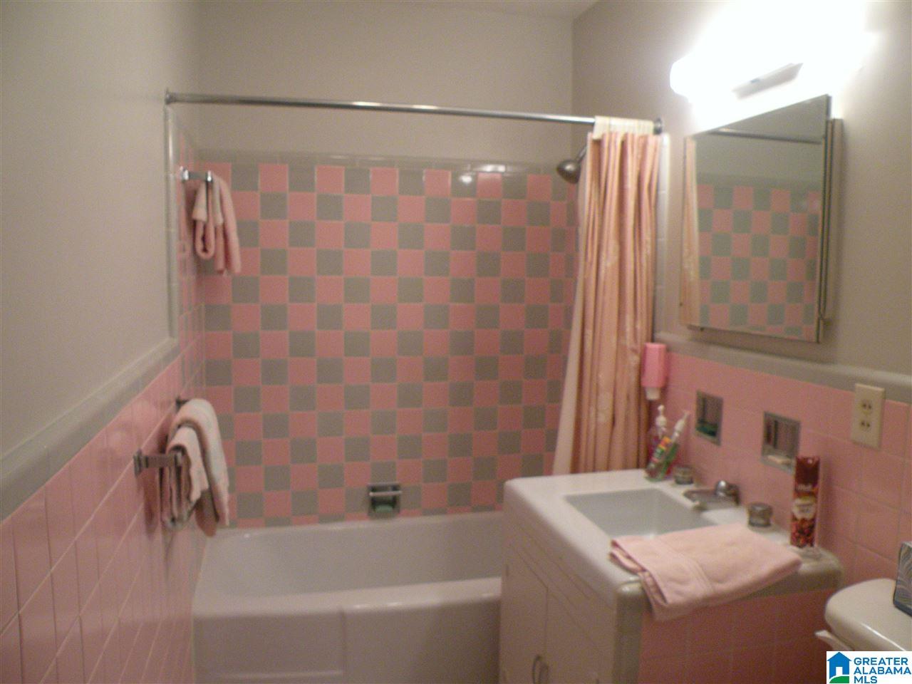 2426 Lake Terrace Road Sylacauga, AL 35150 - Photo 16 of 21