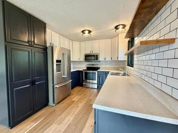 $229,900 | 902 Oakmont Drive, Thief River Falls, MN 56701