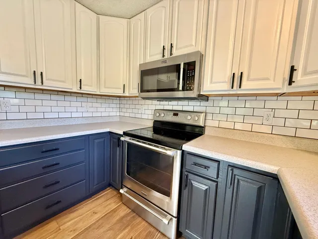 $239,900 | 902 Oakmont Drive, Thief River Falls, MN 56701