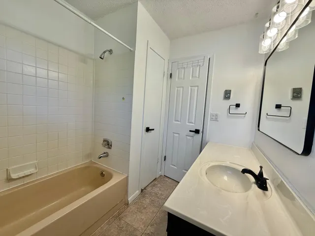 $239,900 | 902 Oakmont Drive, Thief River Falls, MN 56701