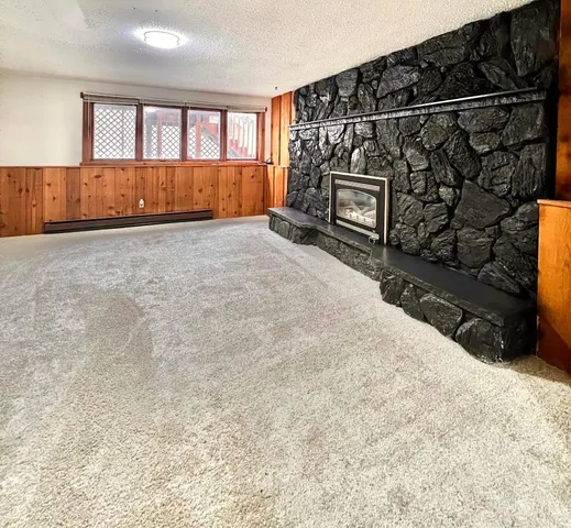 $239,900 | 902 Oakmont Drive, Thief River Falls, MN 56701