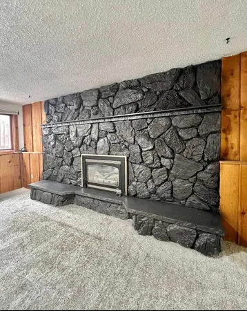 $229,900 | 902 Oakmont Drive, Thief River Falls, MN 56701