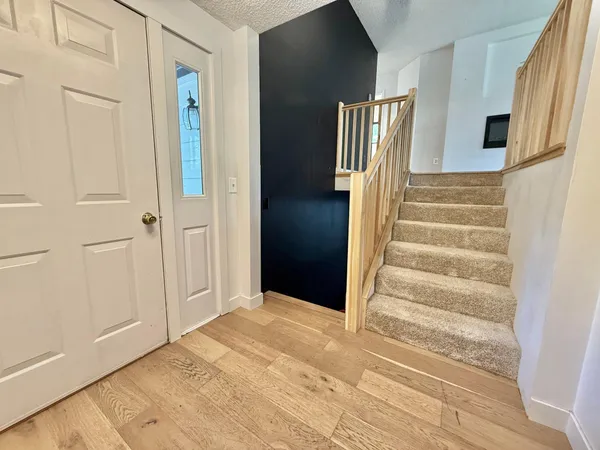 $229,900 | 902 Oakmont Drive, Thief River Falls, MN 56701