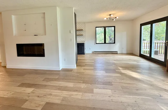 $239,900 | 902 Oakmont Drive, Thief River Falls, MN 56701