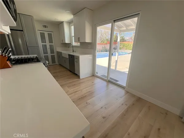 $975,000 | 20933 Hemmingway Street, Canoga Park, CA 91304