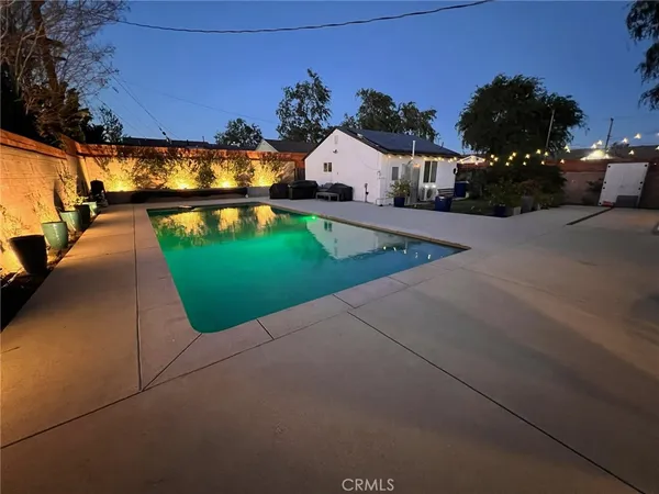 $975,000 | 20933 Hemmingway Street, Canoga Park, CA 91304