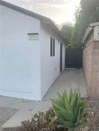 $975,000 | 20933 Hemmingway Street, Canoga Park, CA 91304