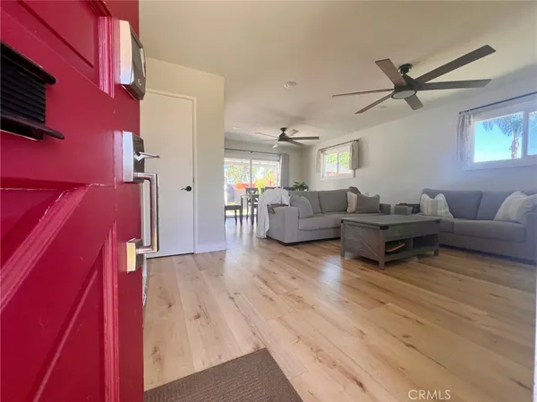 $975,000 | 20933 Hemmingway Street, Canoga Park, CA 91304