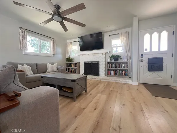 $975,000 | 20933 Hemmingway Street, Canoga Park, CA 91304