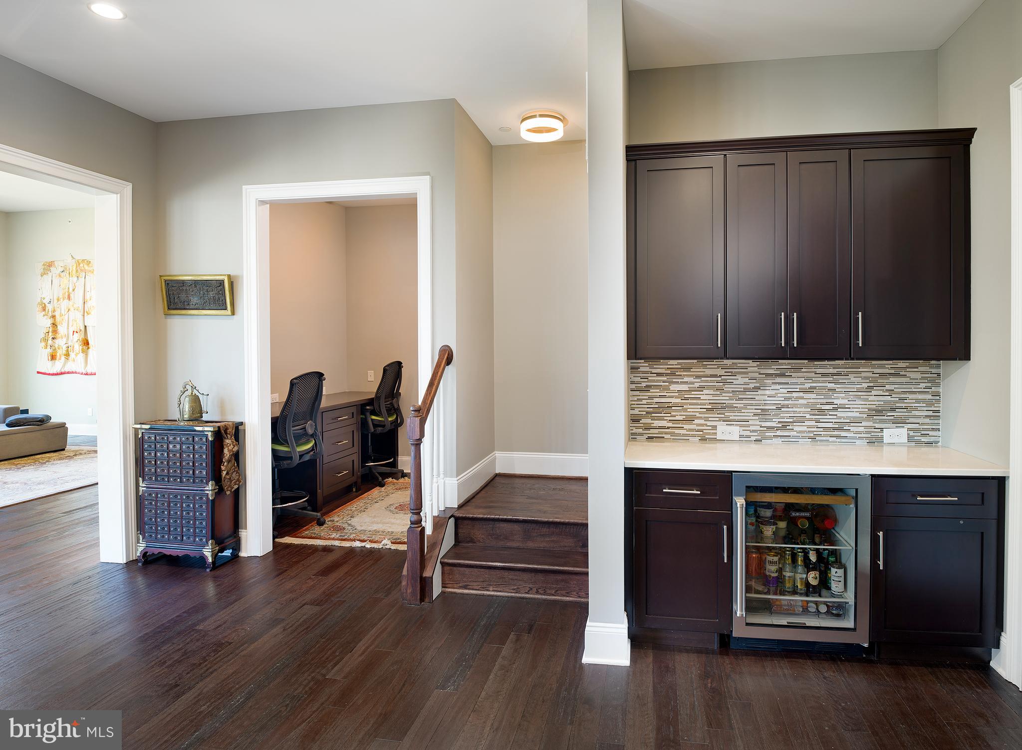 3905 Dutton Farm Road Newtown Square, PA 19073 - Photo 17 of 52 Bar