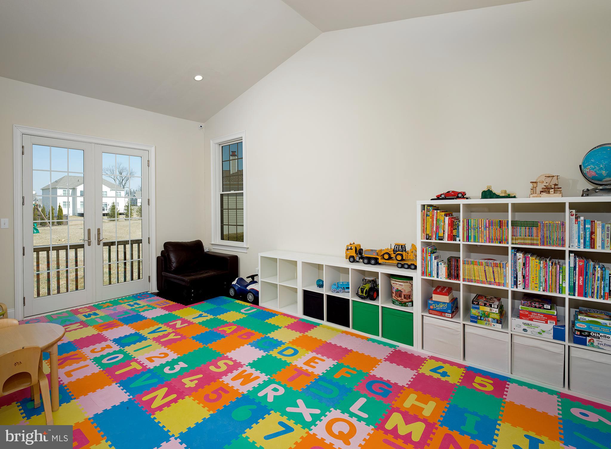 3905 Dutton Farm Road Newtown Square, PA 19073 - Photo 20 of 52 Playroom/Den