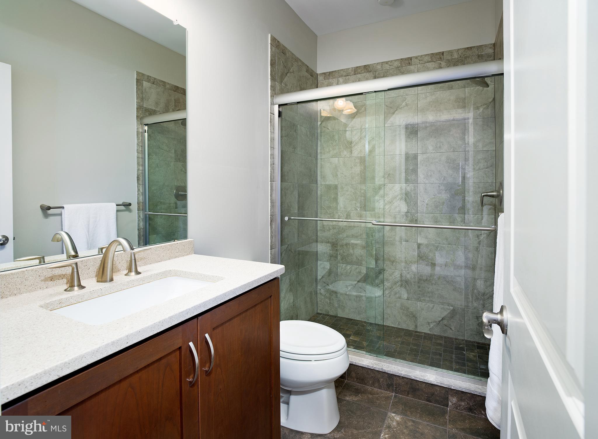 3905 Dutton Farm Road Newtown Square, PA 19073 - Photo 32 of 52 Bathroom