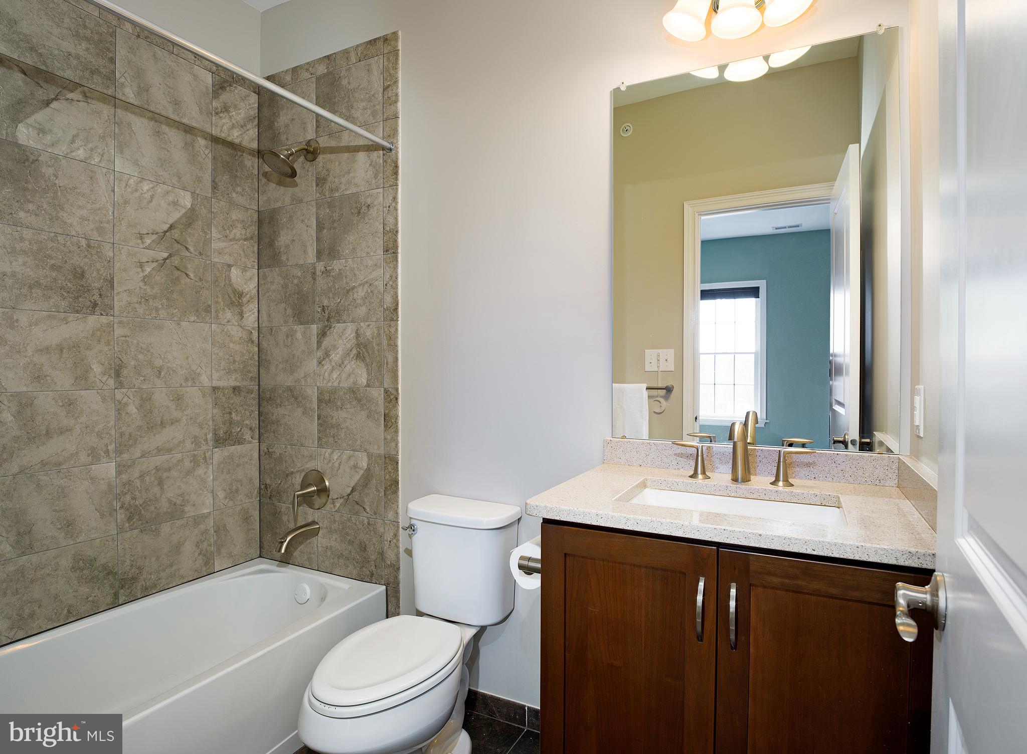 3905 Dutton Farm Road Newtown Square, PA 19073 - Photo 34 of 52 Bathroom