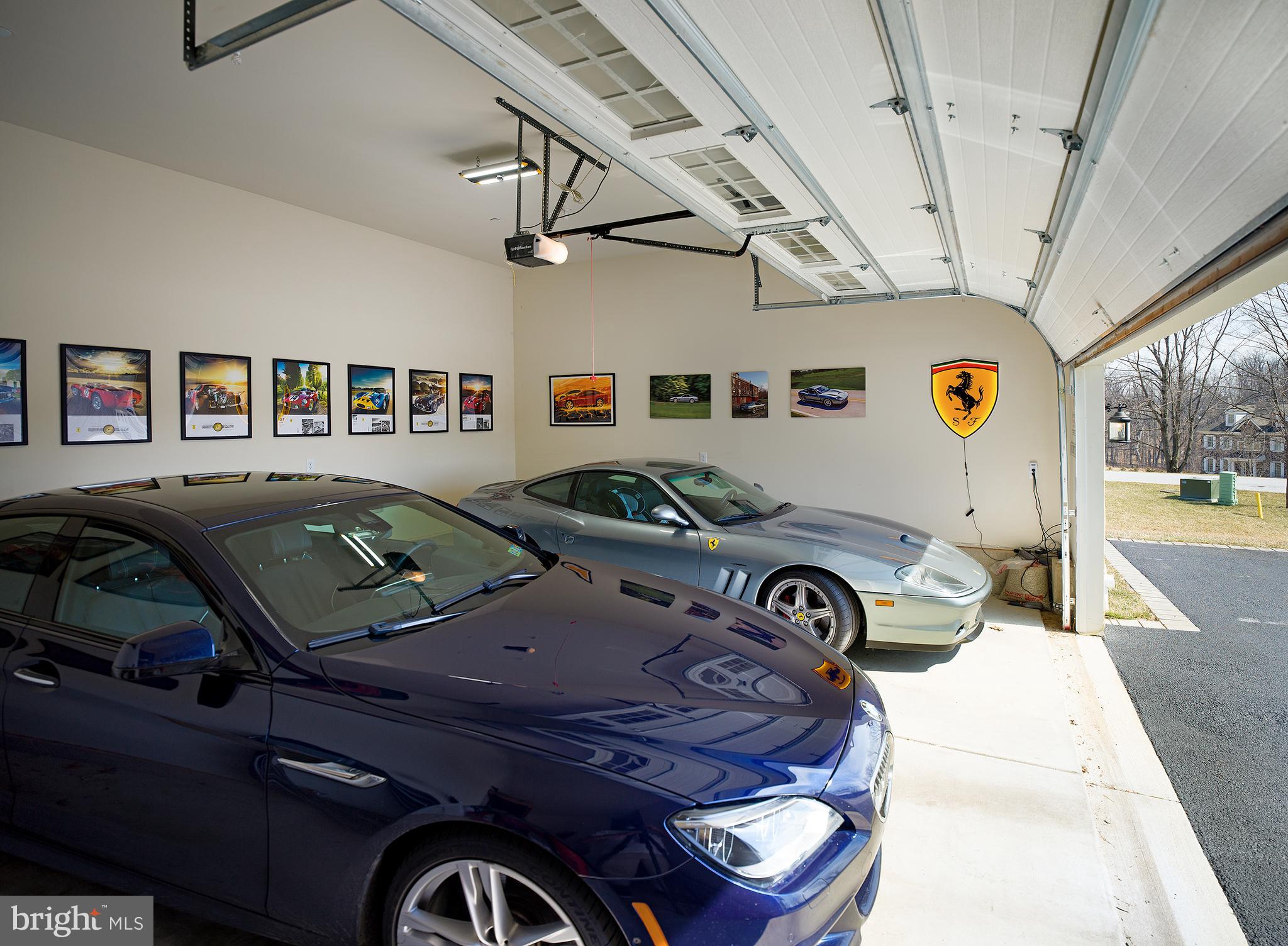 3905 Dutton Farm Road Newtown Square, PA 19073 - Photo 37 of 52 Garage