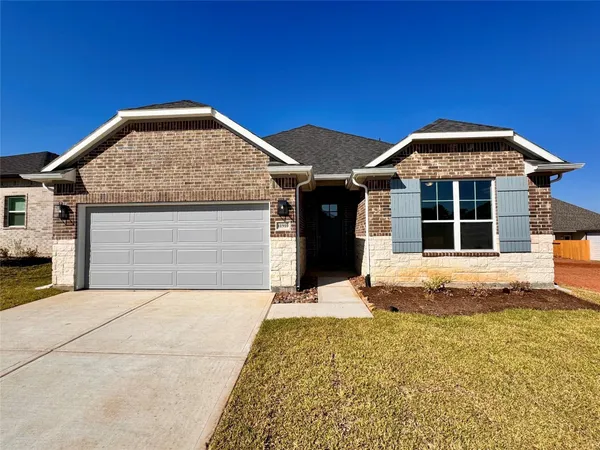 $299,900 | 11910 Wisteria Mdws Drive, Willis, TX 77318