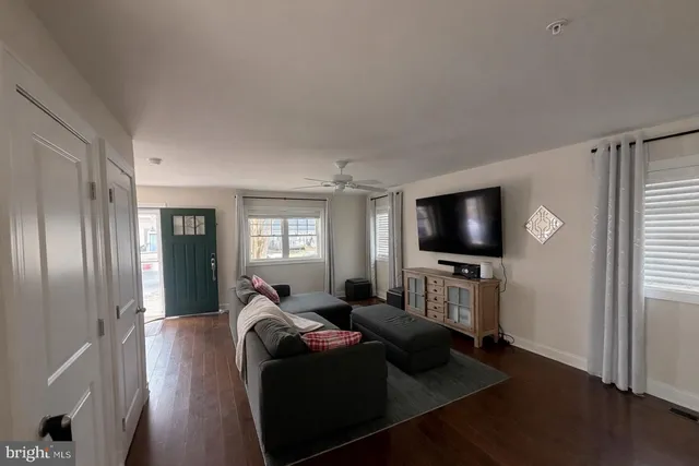 $600,000 | 1635 Fairhill Drive, Edgewater, MD 21037