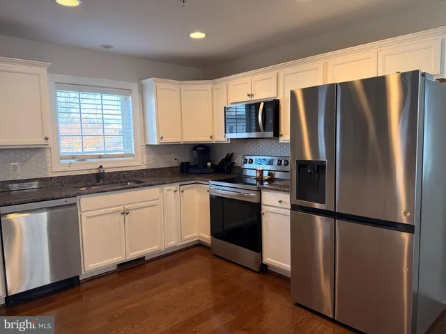 $600,000 | 1635 Fairhill Drive, Edgewater, MD 21037