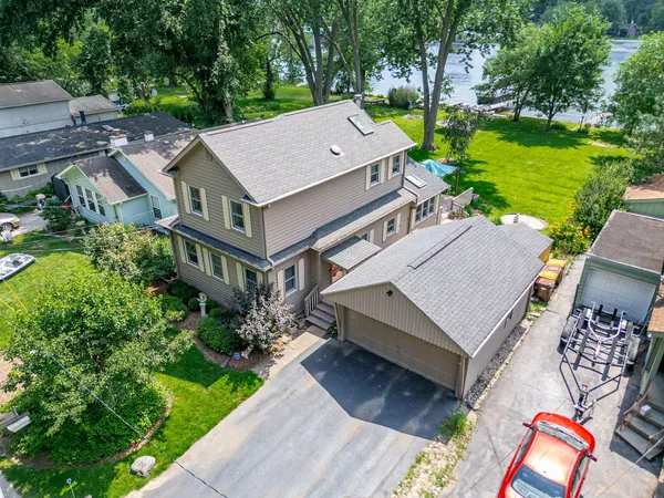 $414,900 | 3315 South Riverdale Road, McHenry, IL 60051