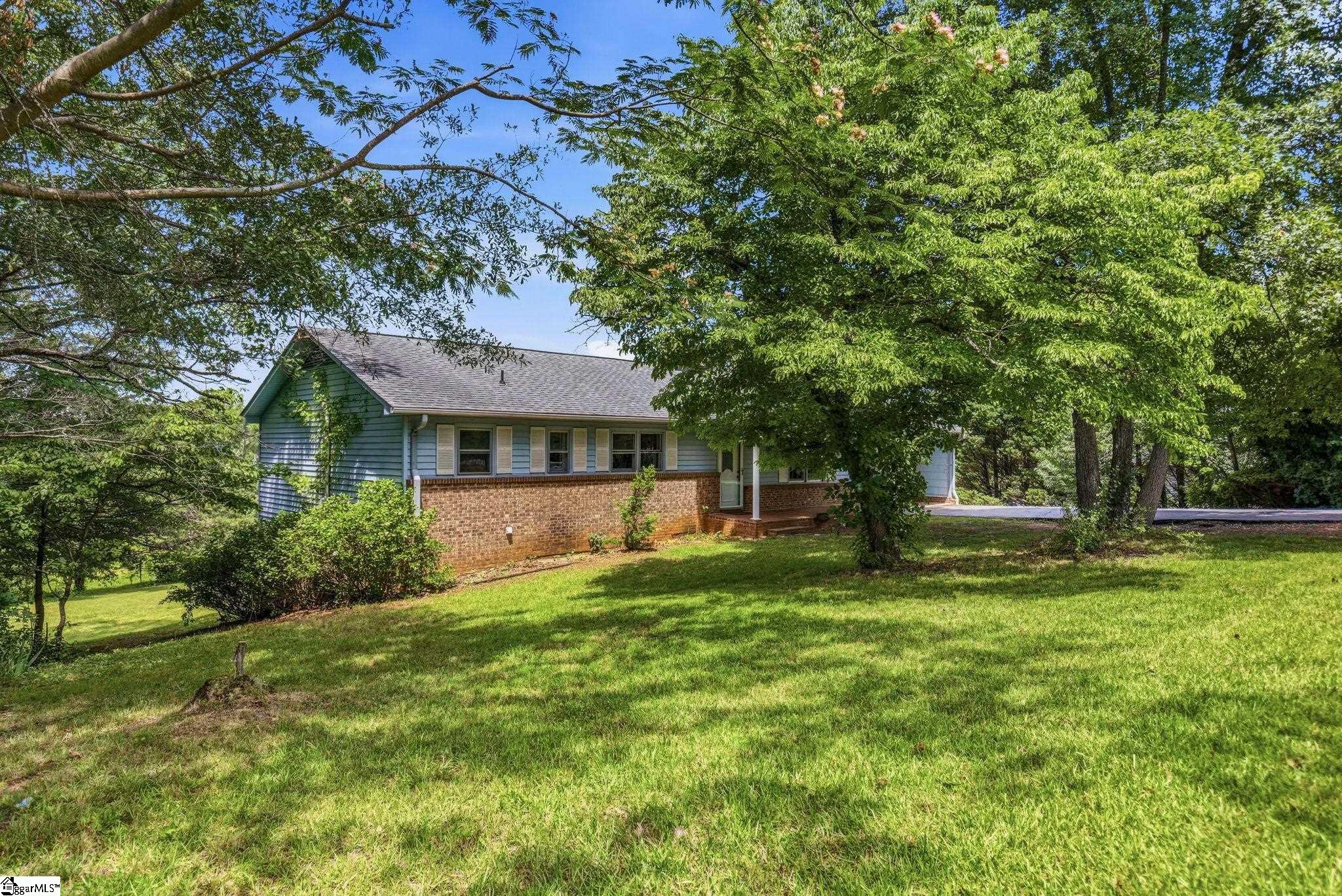 430 John High Road Campobello, SC 29322 - Photo 2 of 45