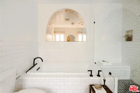 $3,395,000 | 3431 Lambeth Street, Los Angeles, CA 90027