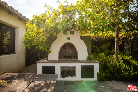 $3,395,000 | 3431 Lambeth Street, Los Angeles, CA 90027