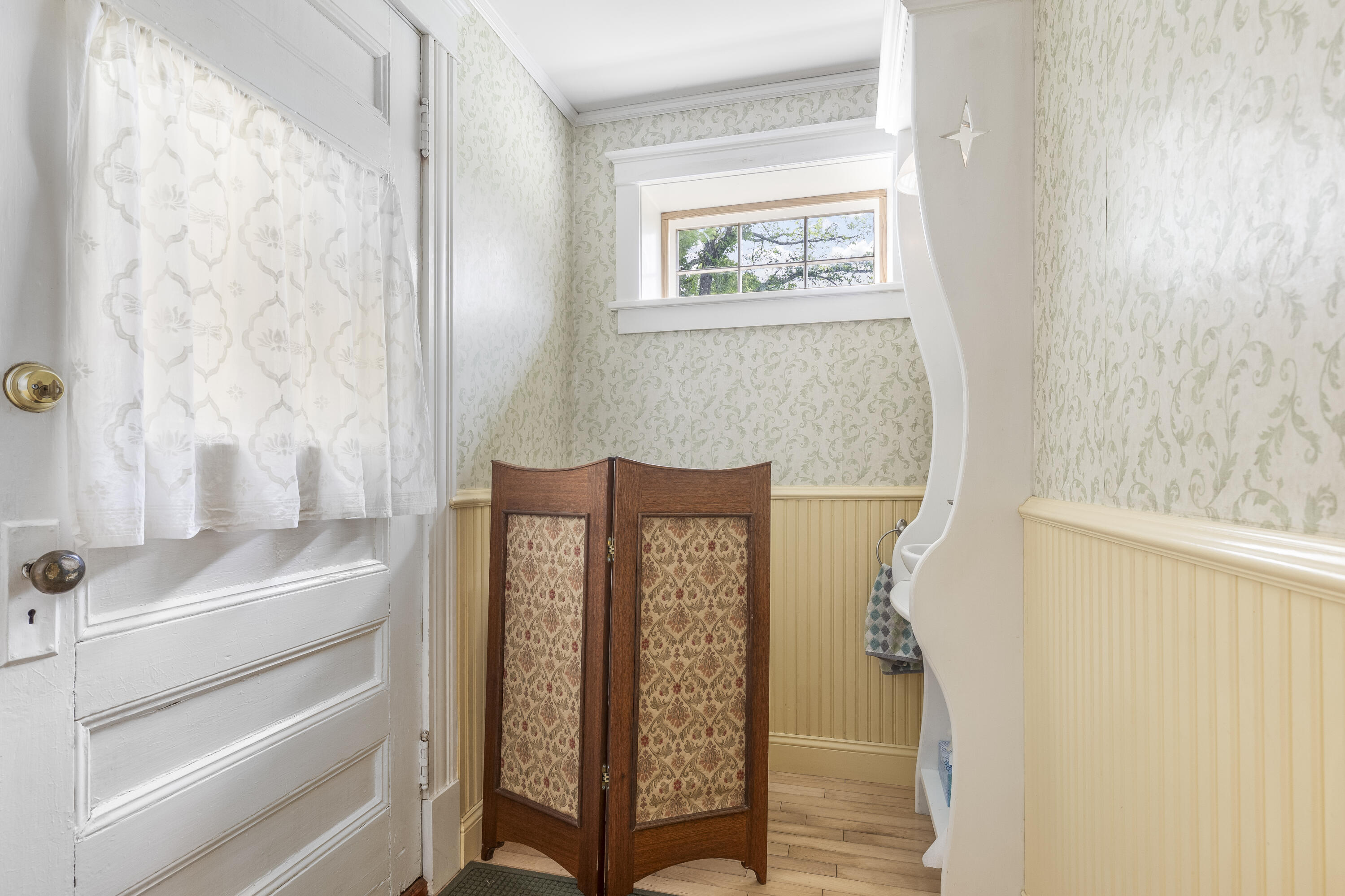 493 Main Street Eliot, ME 03903 - Photo 25 of 65 9L9A9931