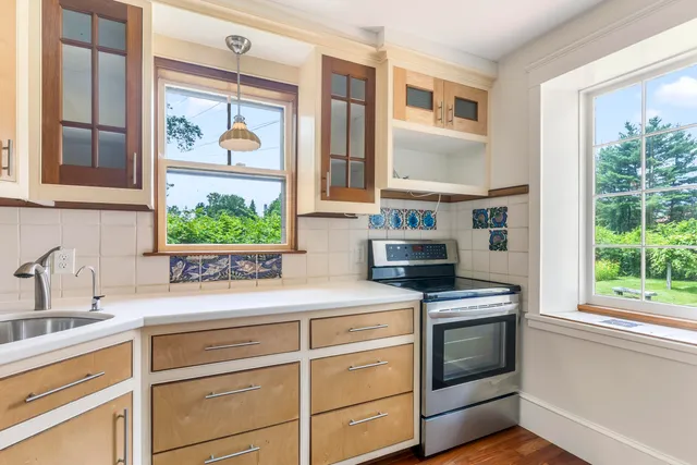 $650,000 | 493 Main Street, Eliot, ME 03903