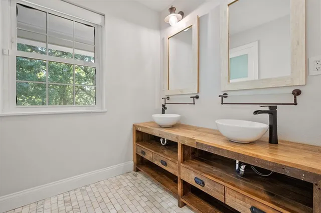 a view of a workspace