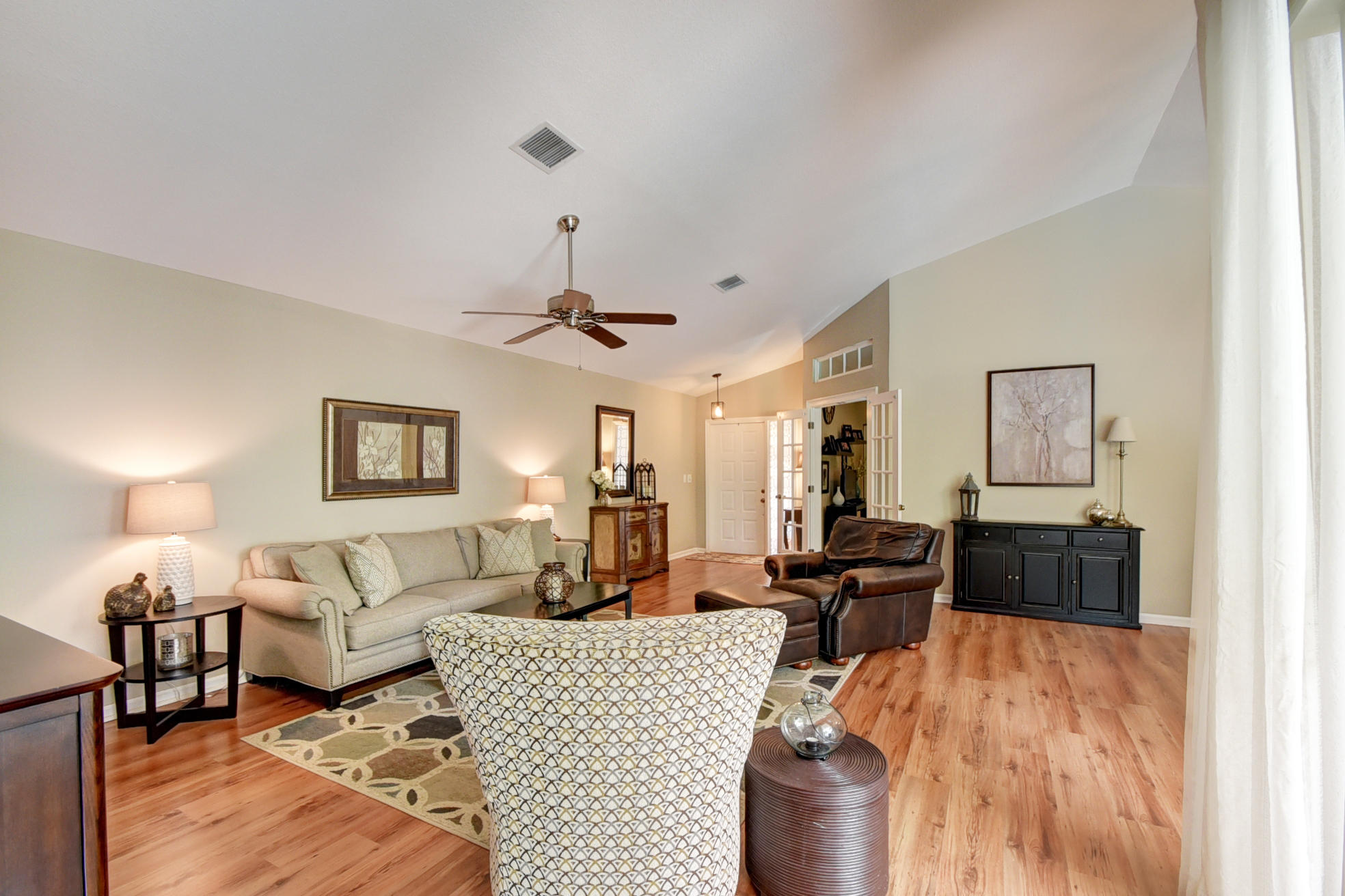 23291 La Vida Way Boca Raton, FL 33433 - Photo 12 of 37 FAMILY/LIVING