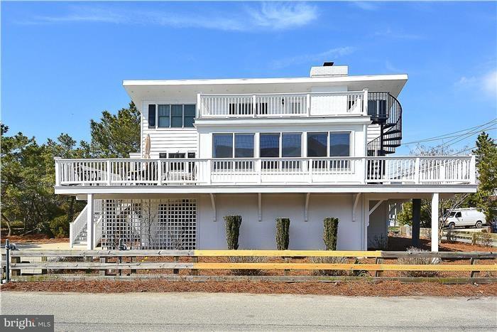 32038 Surf Road Bethany Beach, DE 19930 - Photo 2 of 18 Gallery Image 2