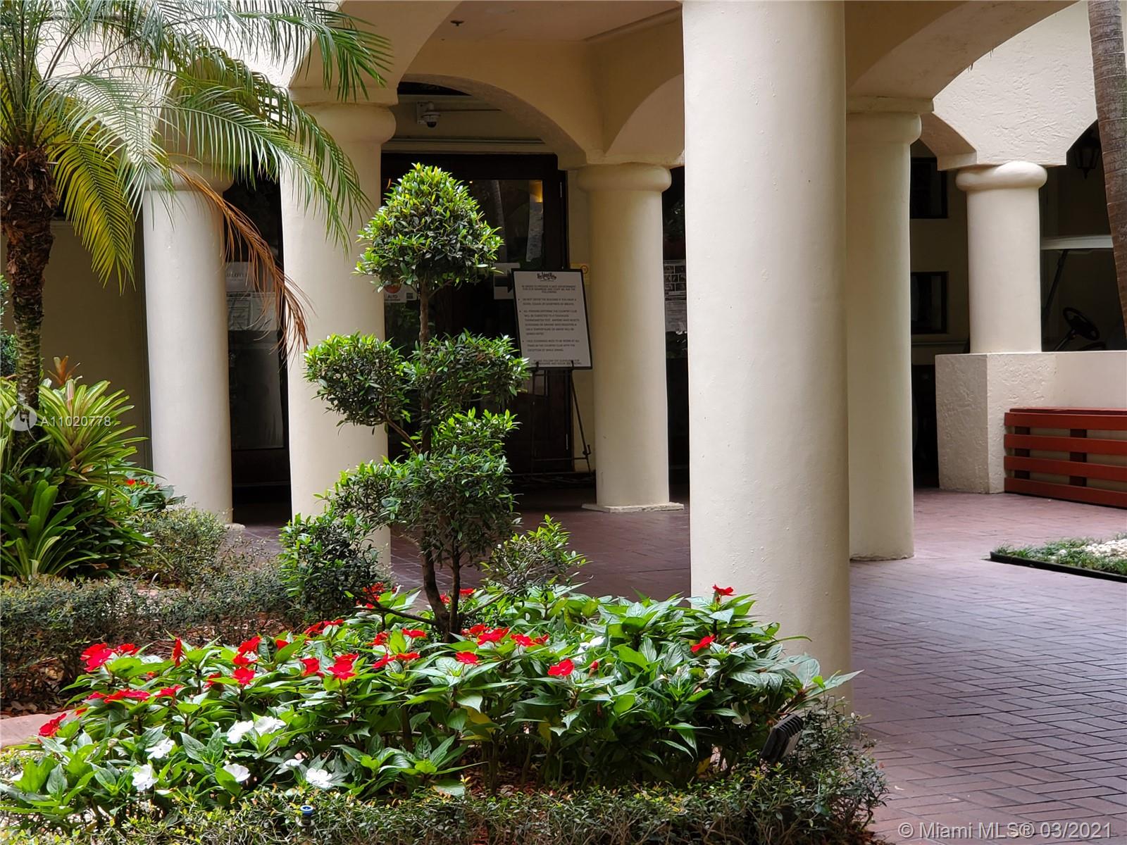 Pine Island Ridge Davie, FL 33324 - Photo 30 of 37