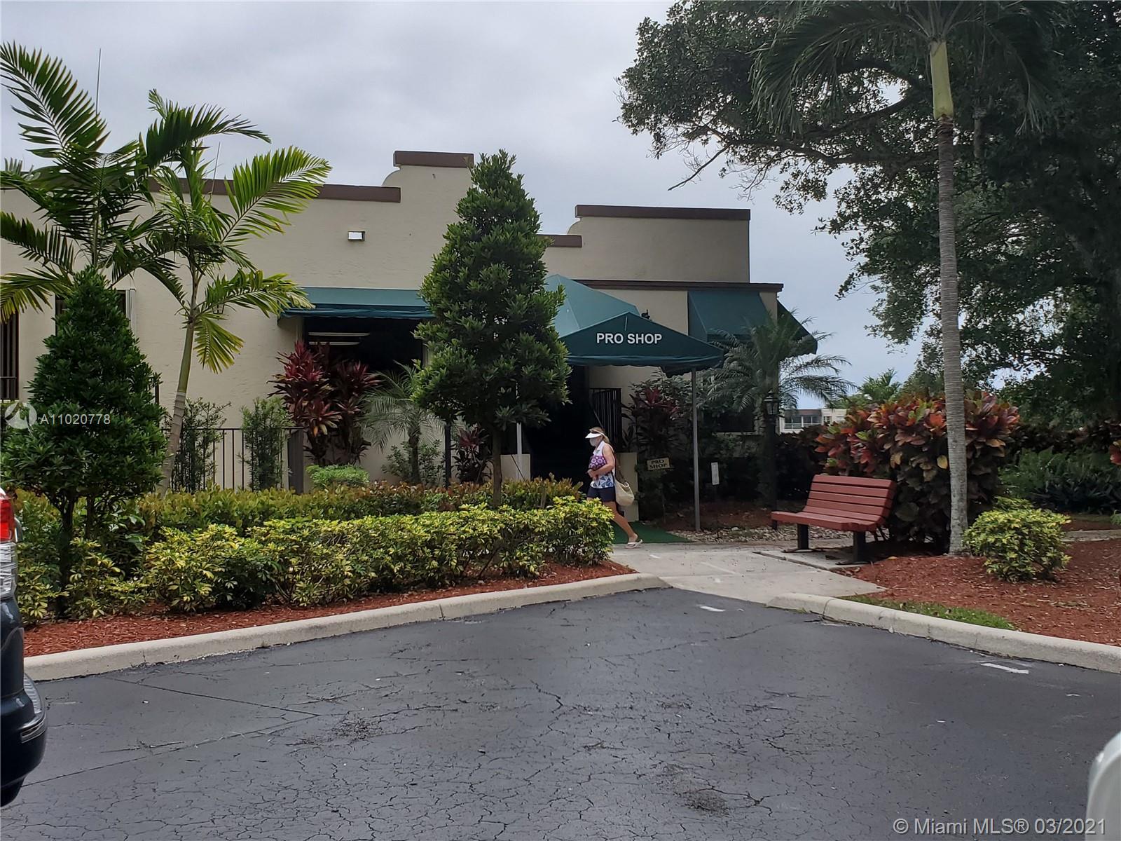 Pine Island Ridge Davie, FL 33324 - Photo 31 of 37