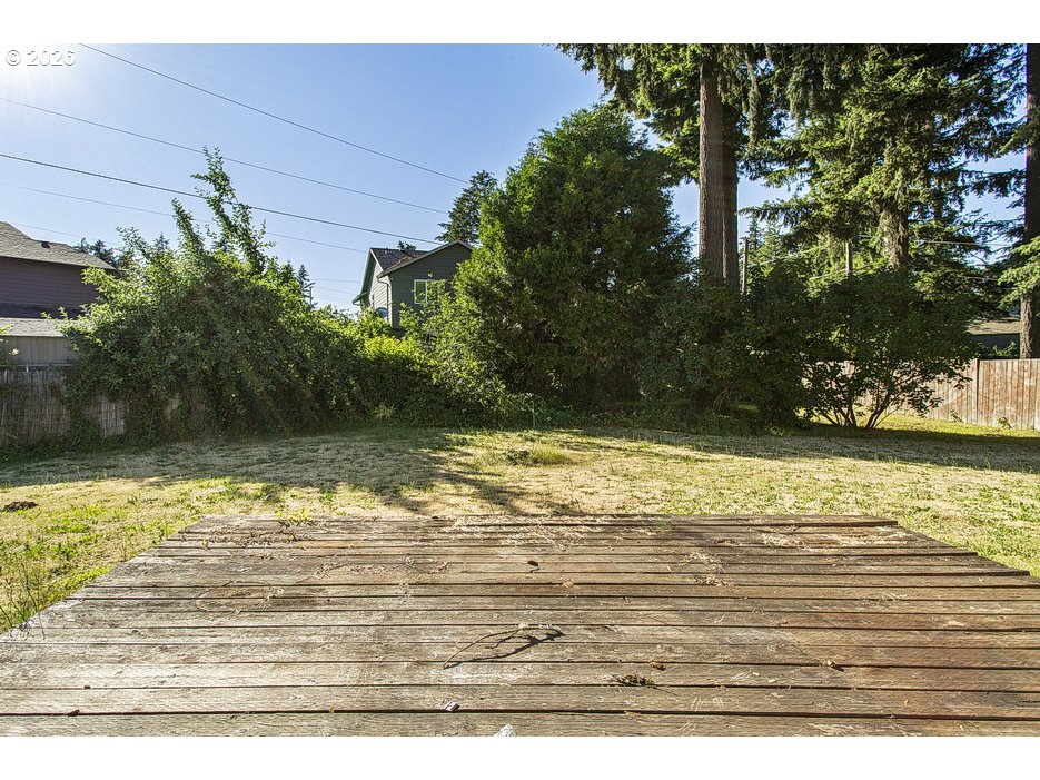 3301 Southeast 175th Place Portland, OR 97236 - Photo 27 of 34