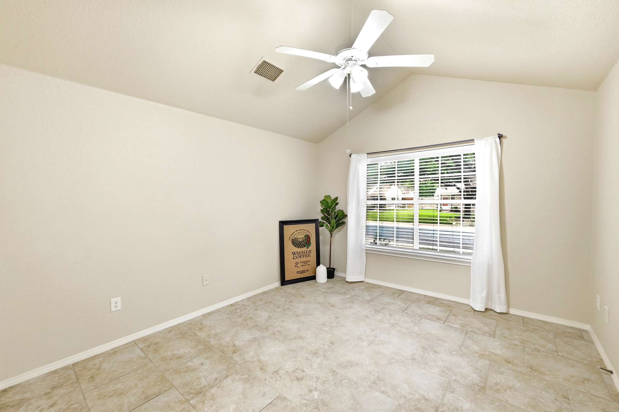 186 Prairie Springs Loop Georgetown, TX 78626 - Photo 16 of 26