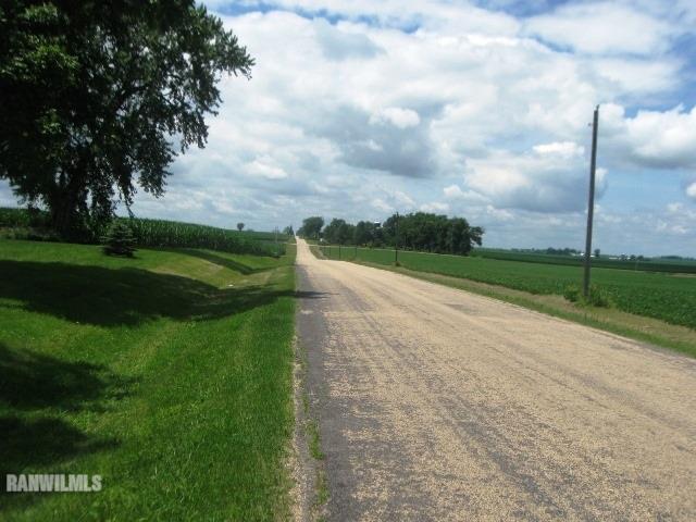16747 West White Oak Road Forreston, IL 61030 - Photo 24 of 24 a view of a golf course with a garden