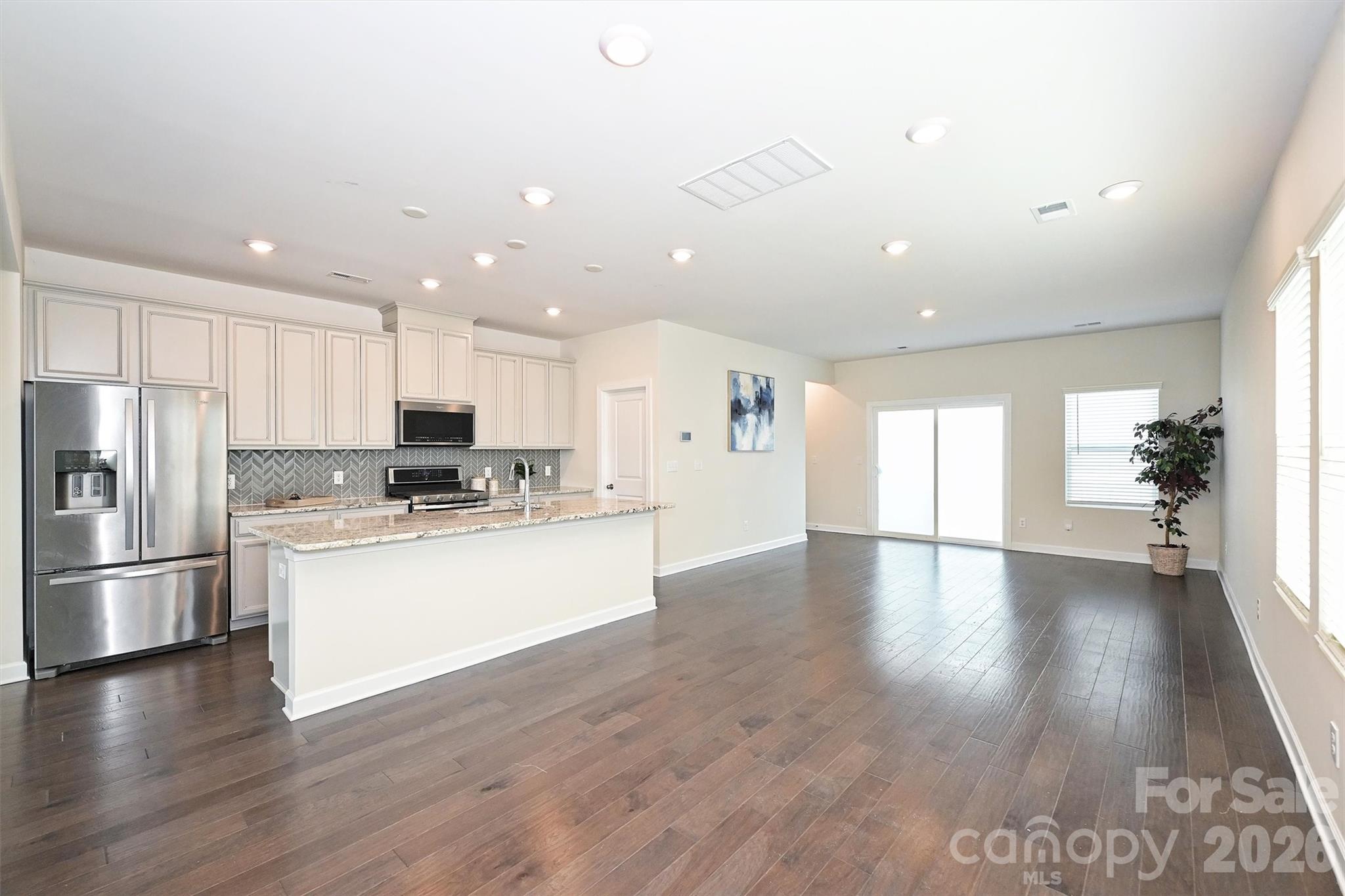2410 Arbor Loop Drive Charlotte, NC 28217 - Photo 7 of 31