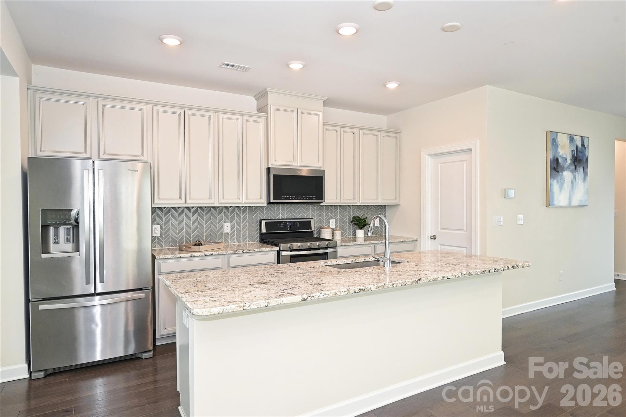 2410 Arbor Loop Drive Charlotte, NC 28217 - Photo 8 of 31