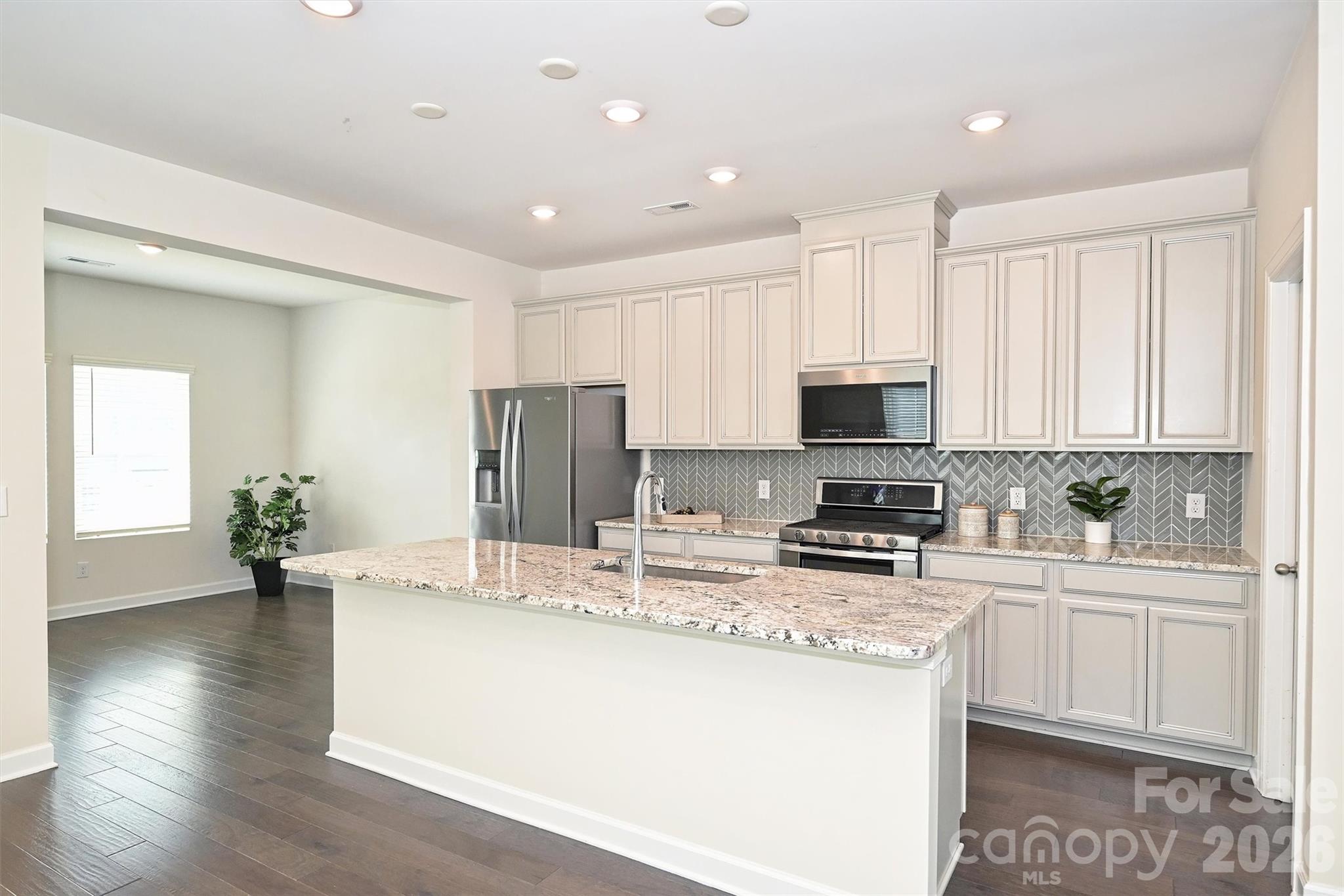 2410 Arbor Loop Drive Charlotte, NC 28217 - Photo 10 of 31