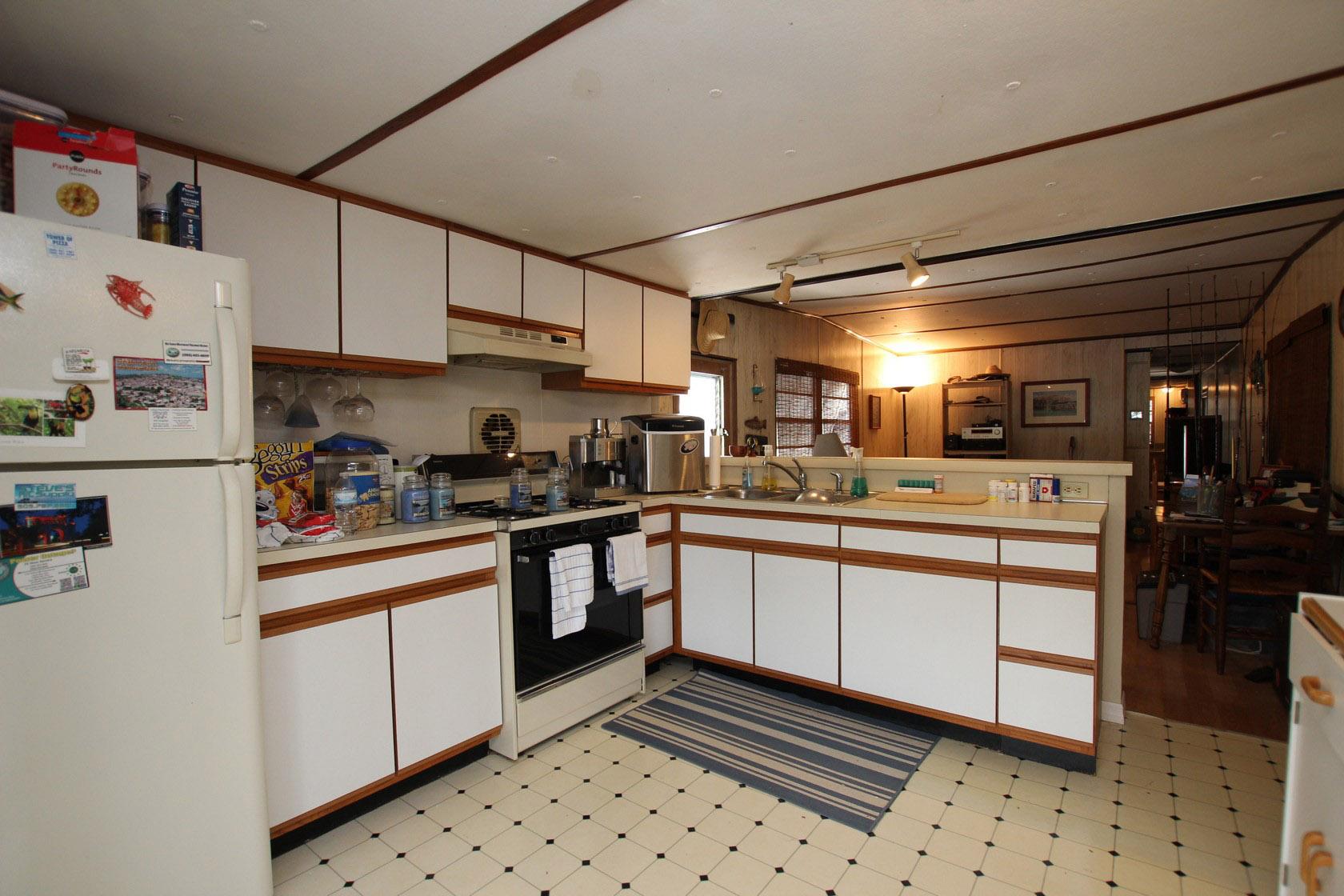313 Vaca Road Key Largo, FL 33037 - Photo 10 of 21 virtual-tour-198226-mls-high-res-image-7