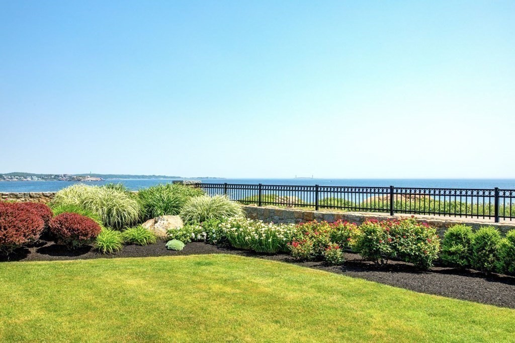 129 Atlantic Road Gloucester, MA 01930 - Photo 7 of 36