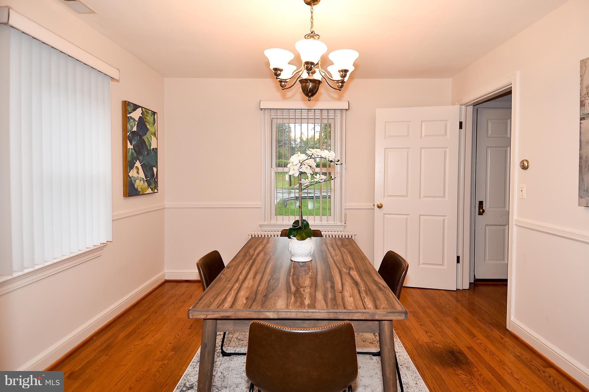 21 Hamilton Avenue Silver Spring, MD 20901 - Photo 15 of 30 Dining Room