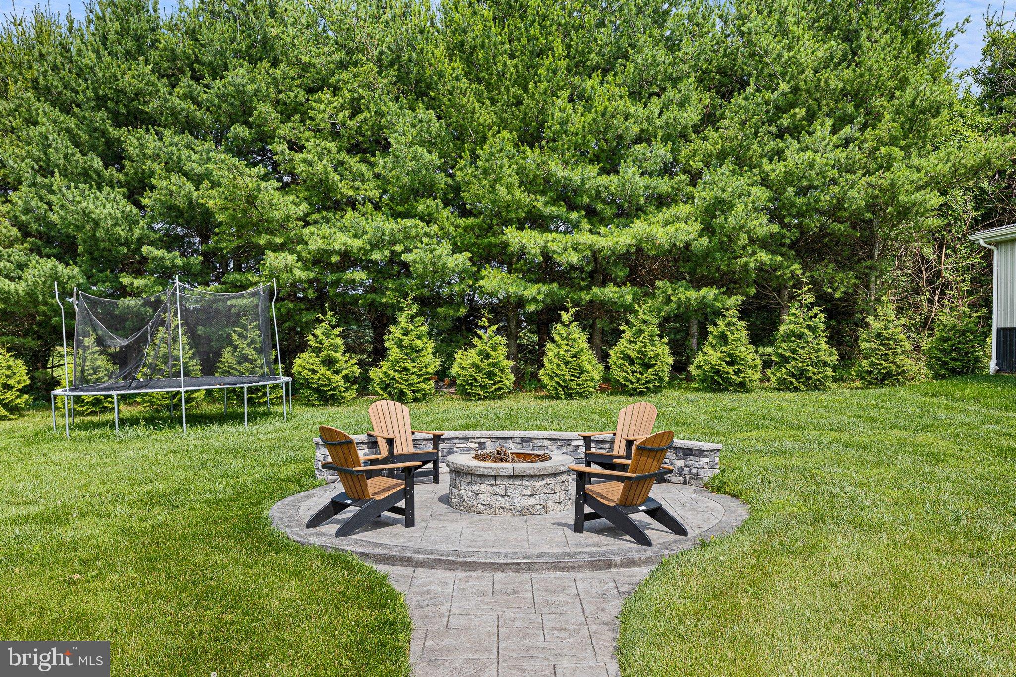 78 Lee Way Elkton, MD 21921 - Photo 32 of 39 a view of a backyard with sitting area
