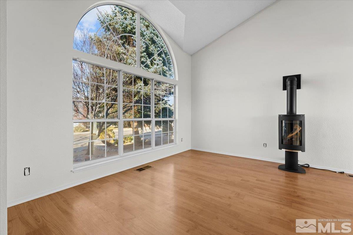 908 Edgecliff Drive Reno, NV 89523 - Photo 9 of 40 Photo 9