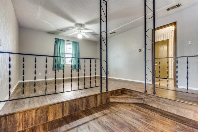 $3,200 | 20967 Farm To Market 121, Gunter, TX 75058