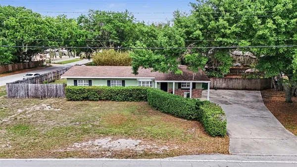 $489,000 | 15402 Lake Magdalene Boulevard, Tampa, FL 33613