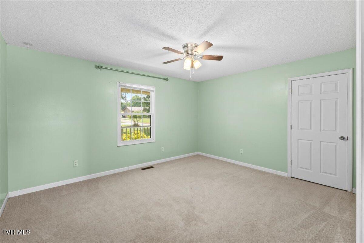 292 Leesburg Road Telford, TN 37690 - Photo 14 of 39 16-128A1968