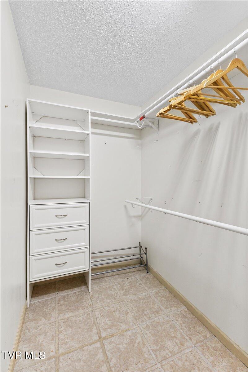 292 Leesburg Road Telford, TN 37690 - Photo 20 of 39 22-128A1992