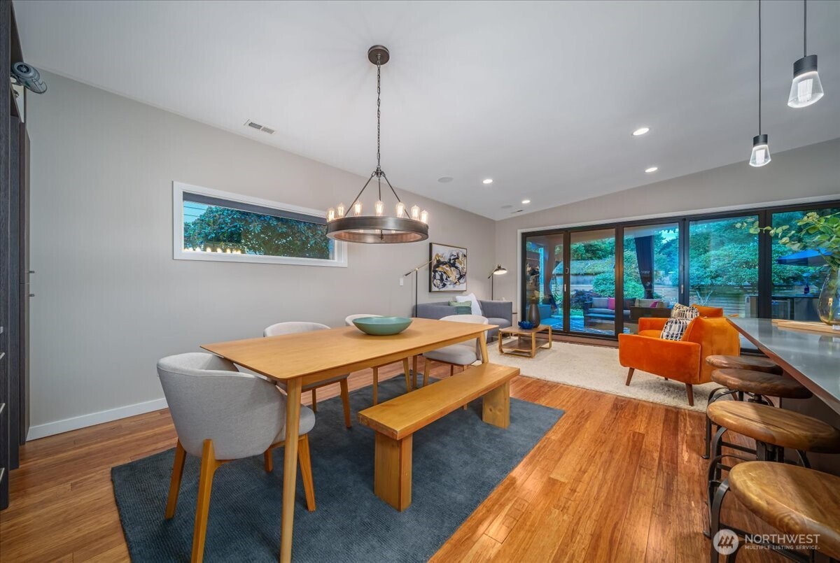 13017 3rd Avenue Northwest Seattle, WA 98177 - Photo 9 of 28